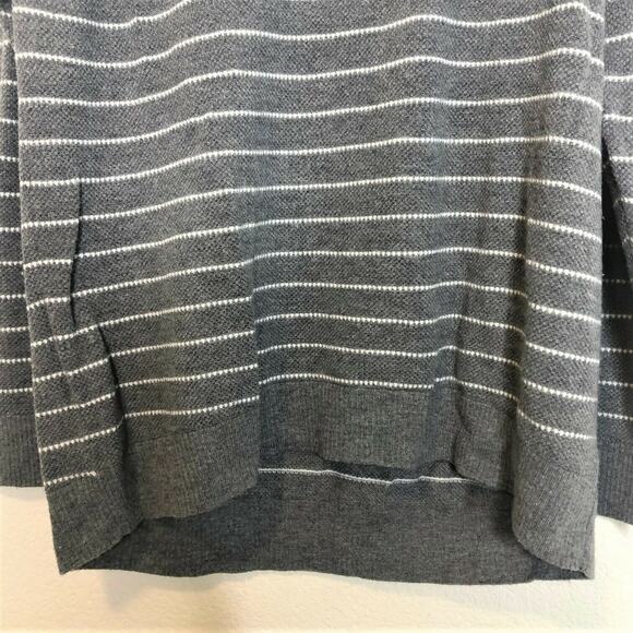 Gap Womens Sweater Large Gray White Stripes Brooklyn V-Neck - Picture 4 of 7